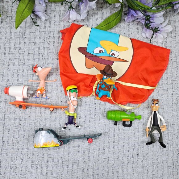 Disney Phineas & Ferb Action Figures Perry Doofenshmirtz Tidal Waves Mixed Lot - Picture 1 of 5